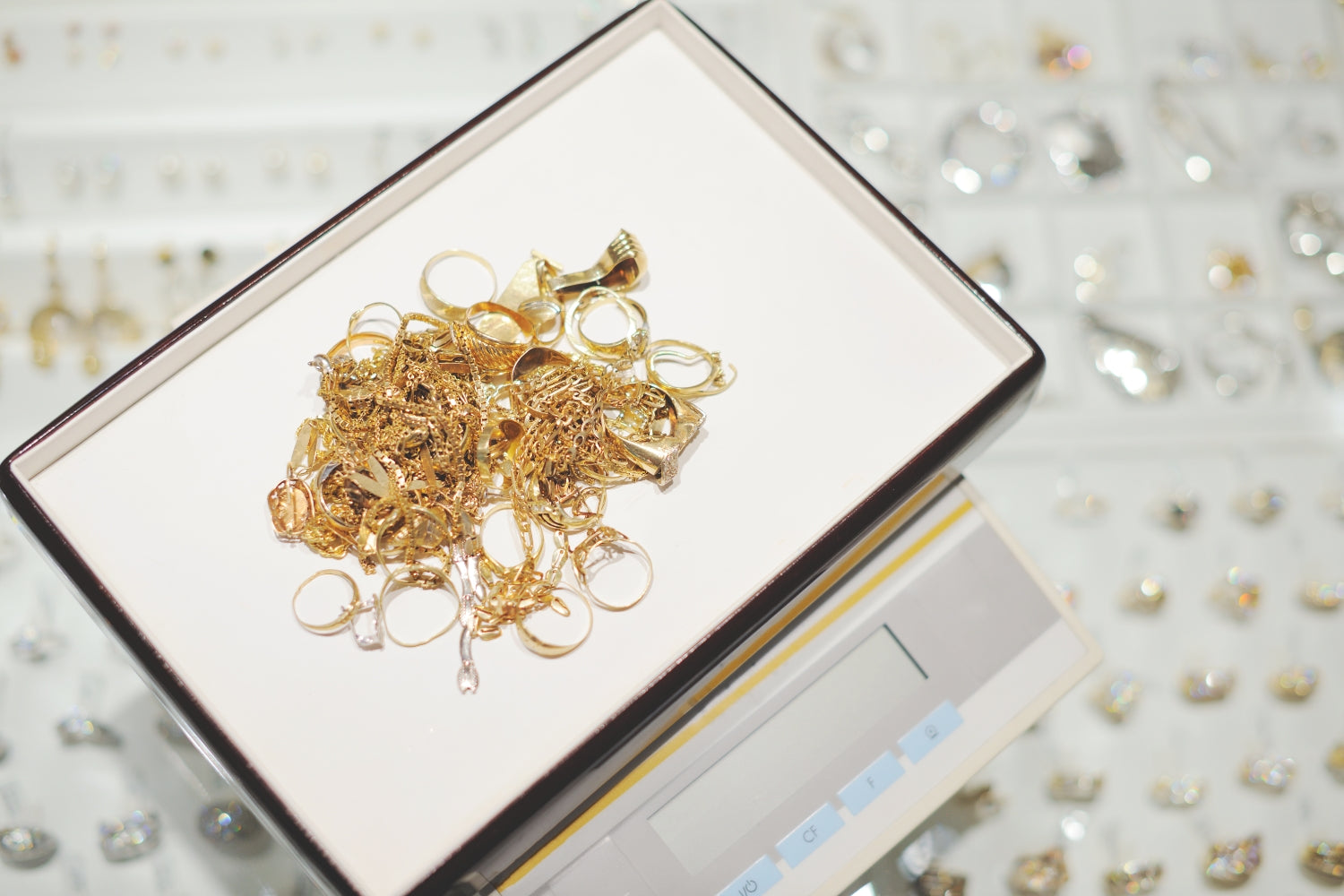 金の買取相場と様々な価格について